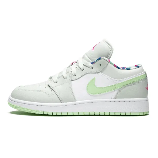 Jordan 1 Low GS Barely Grey Spruce