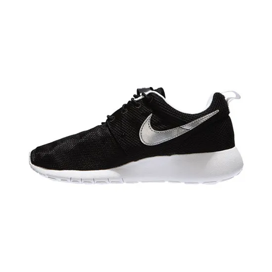 Nike Kids Roshe One Low-top Sneakers