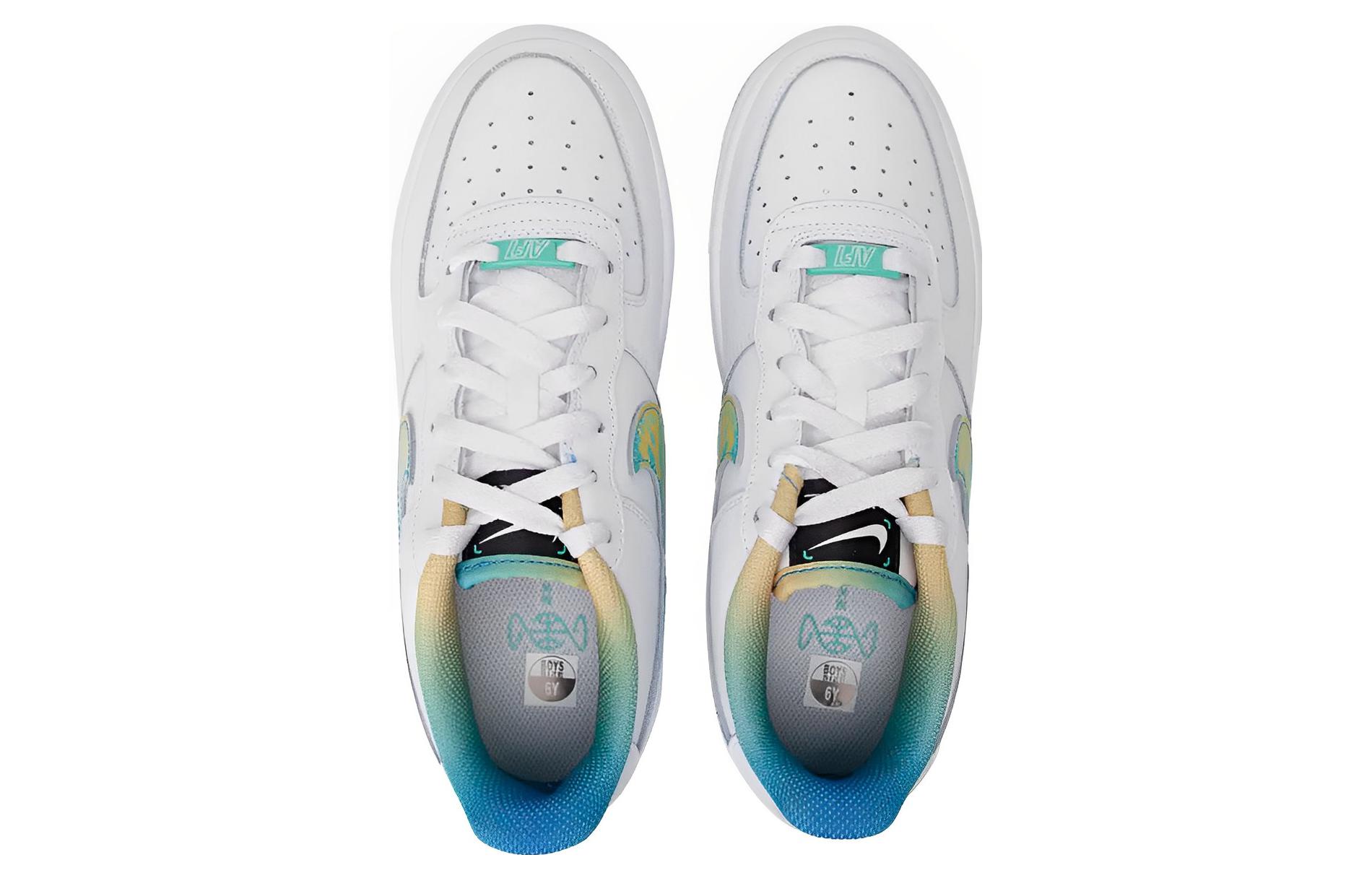 Nike Air Force 1 Low LV8