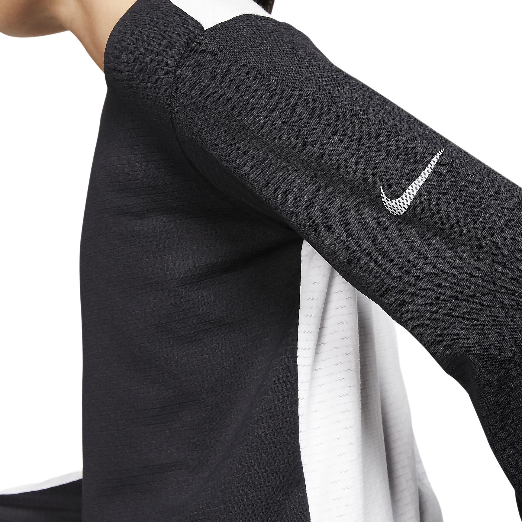 Женское худи Nike Therma Icon Clash (черное) — фото 7