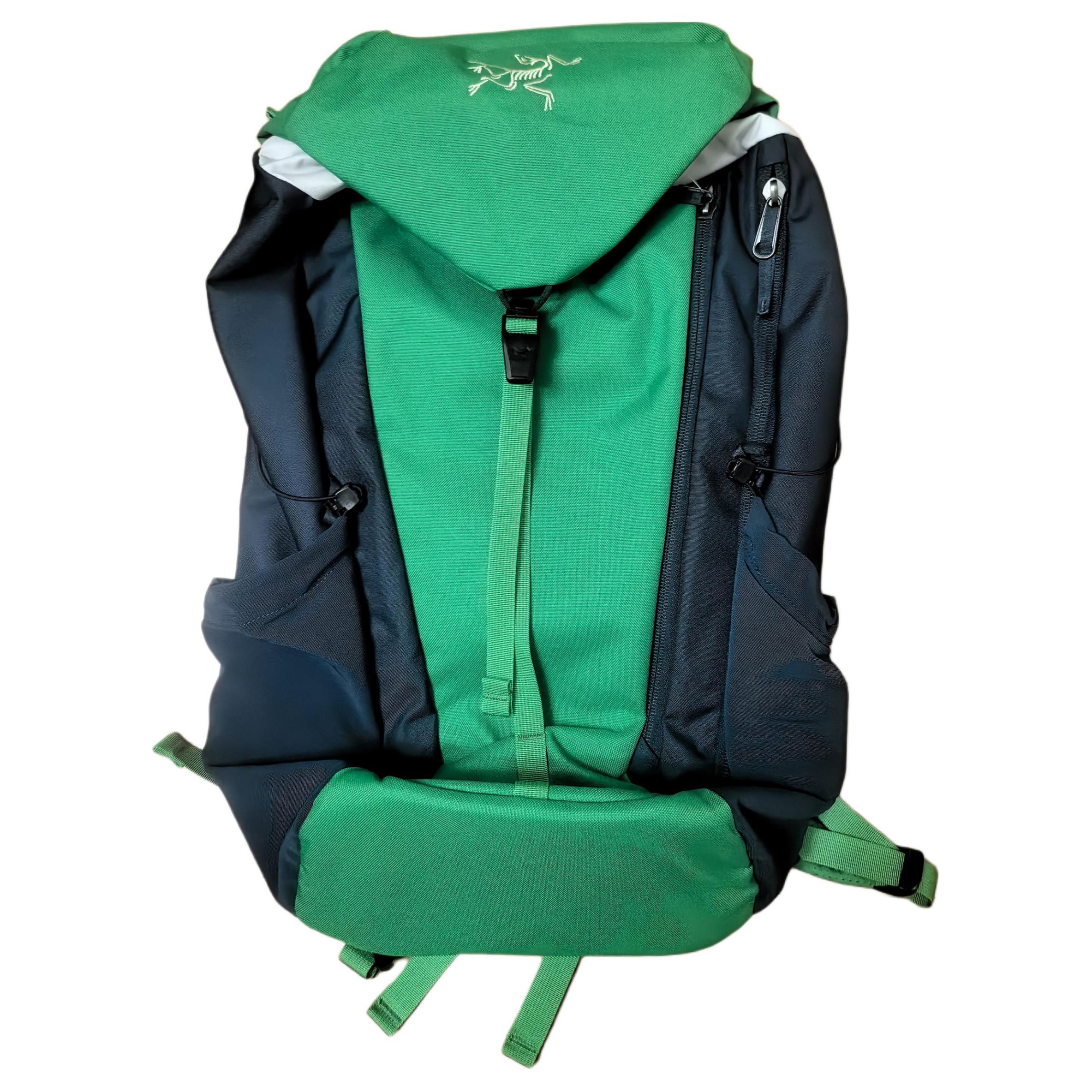 Рюкзак Arcteryx Mantis 20L (зелено-синий)