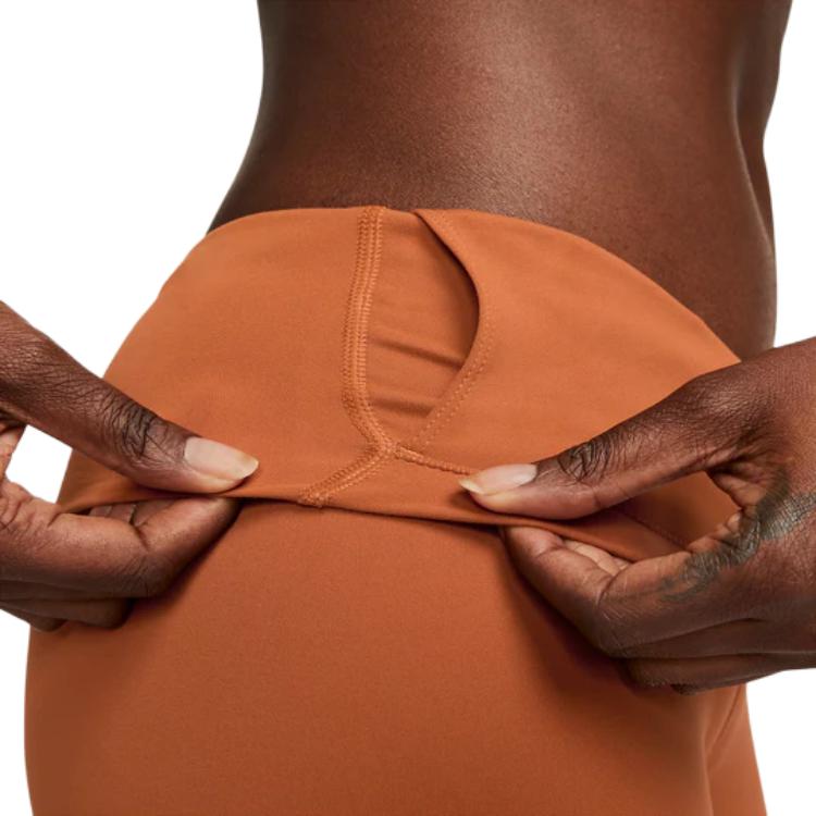 Nike Sports Pants Women’s Caramel Moderate