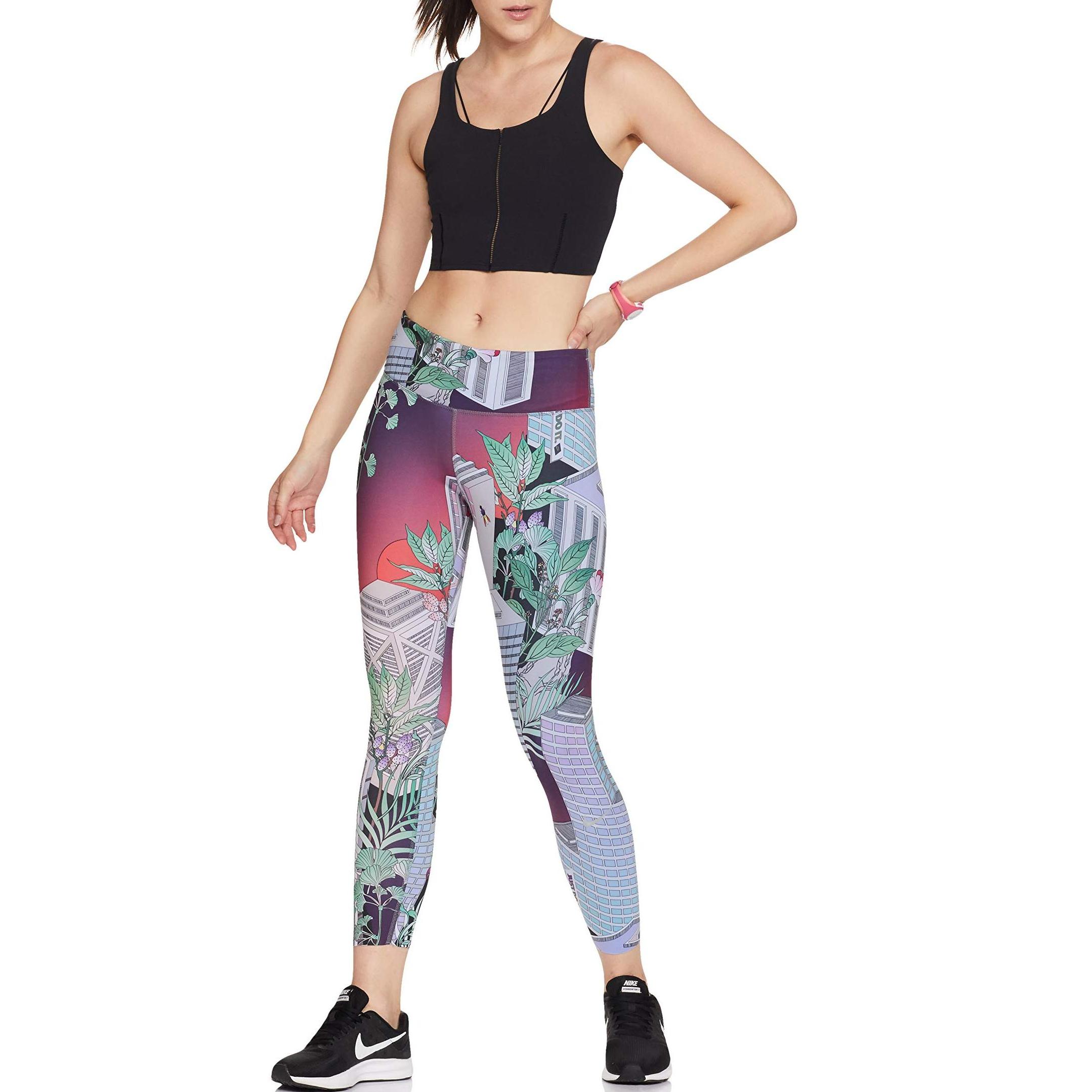 Женская футболка Nike YOGA LUXE INFINALON (черная) — фото 4