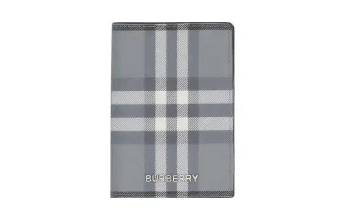 Burberry Vintage Check Folding Card Case 4 Card Slot Storm Grey Check