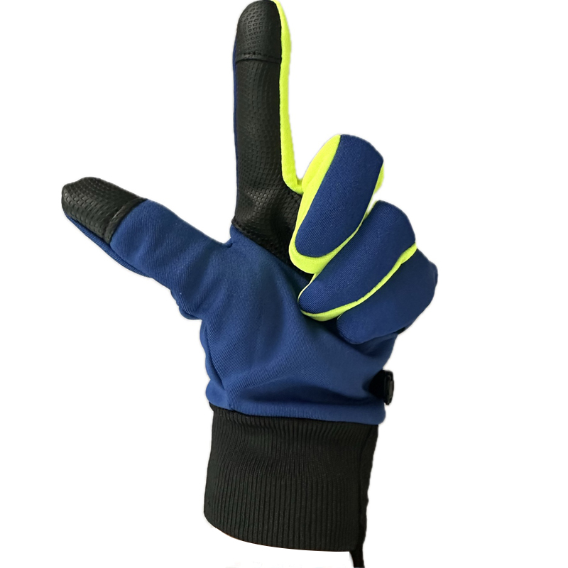 Li Ning Fleece Lined Touchscreen Anti Slip Winter Gloves Riding Equipment