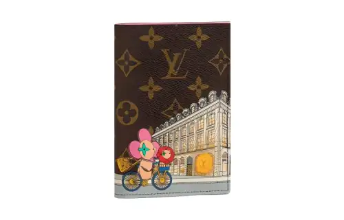 LOUIS VUITTON Passport Cover Vivienne Holiday Monogram Canvas/Pink