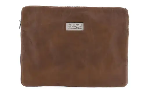 MM6 Maison Margiela Logo-Plaque Zipped Clutch Bag