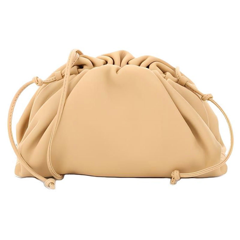 Женская сумка Bottega Bottega Veneta The Pouch 20 (абрикосовый)