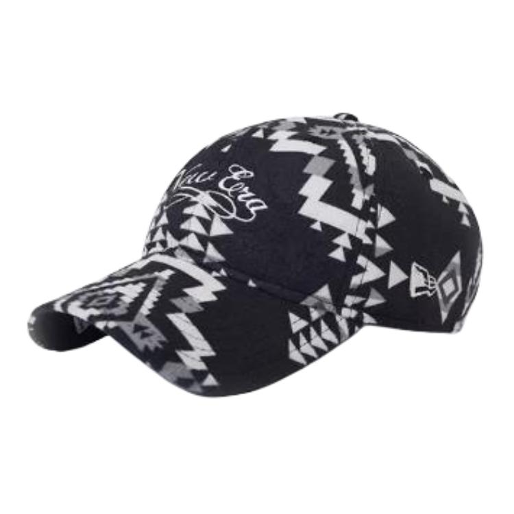 Кепка New Era (черно-белая)