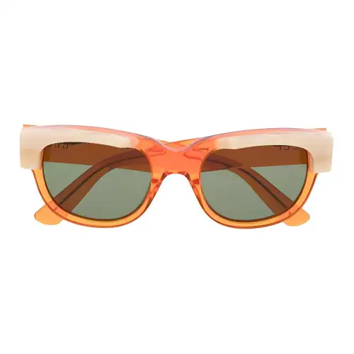 cat-eye sunglasses