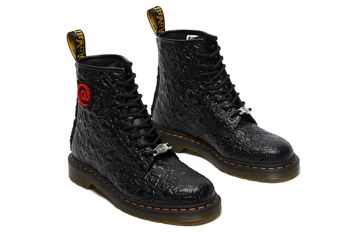 Medicom Toy x DDr.Martens 1460 Remastered