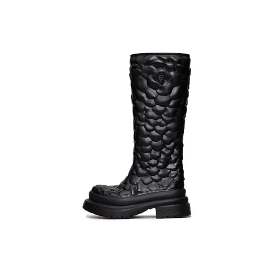 Valentino Women's Atelier 03 Sneaker 'Rose Edition   Black'