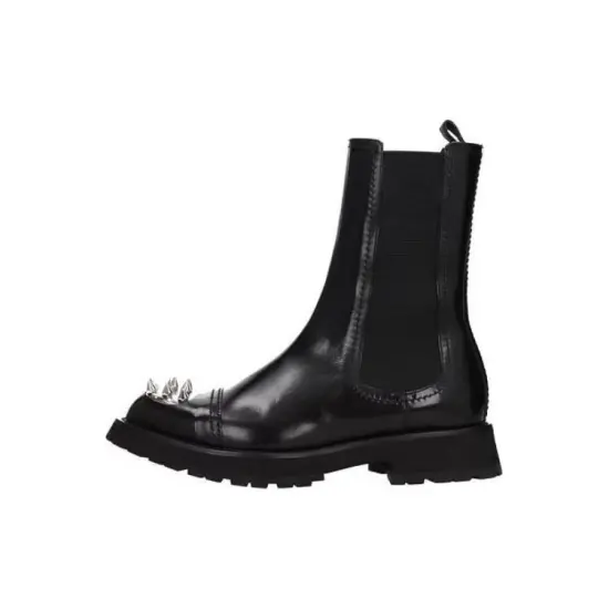 Alexander McQueen Stud detail Chelsea Boots