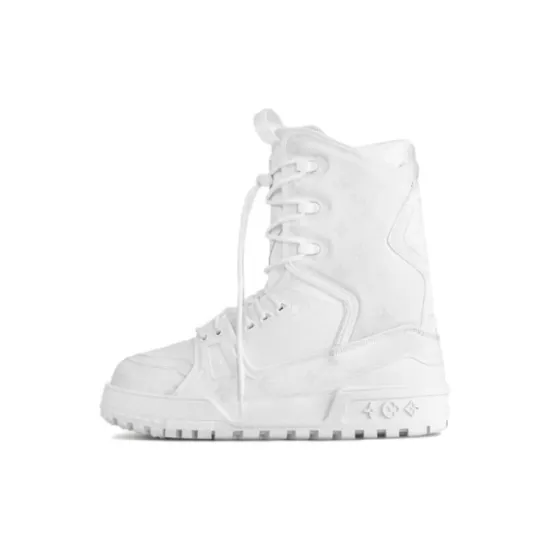 LOUIS VUITTON Snow Boots Men White
