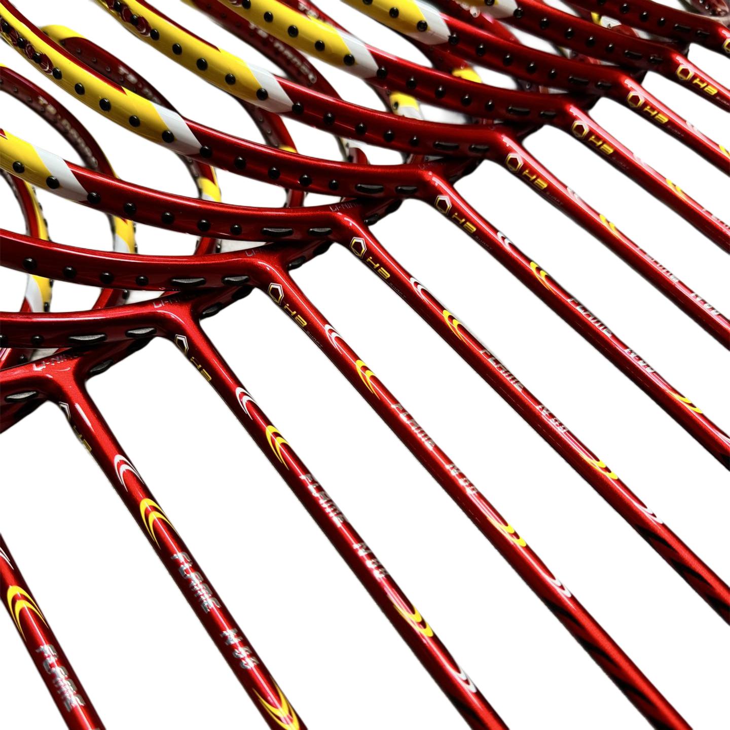 Li Ning Full Carbon Badminton Rackets Offensive Type Heavy Head, Stiff Shaft Professional 674mm Unisex 3U/G5 Red
