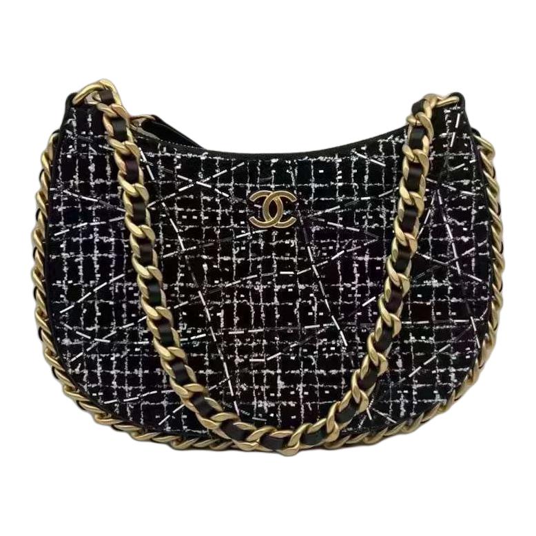 Discover the Best CHANEL Hobo Handbags of 2025