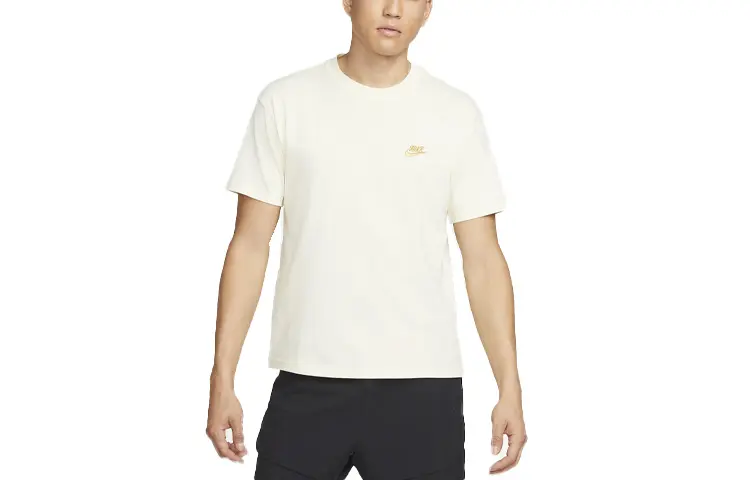Nike T Shirts Men's White Crew Neck Moderate Straight Fit