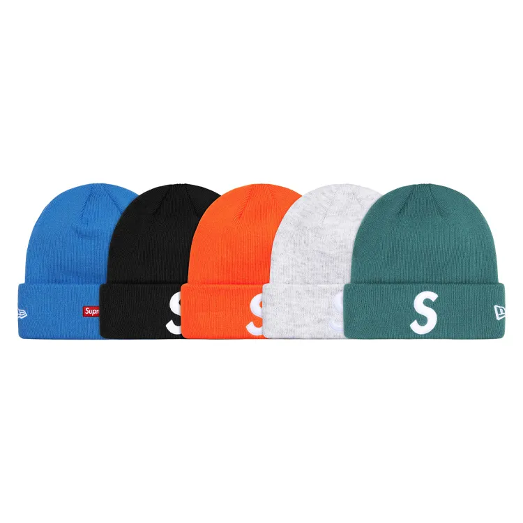 Supreme New Era® beanie