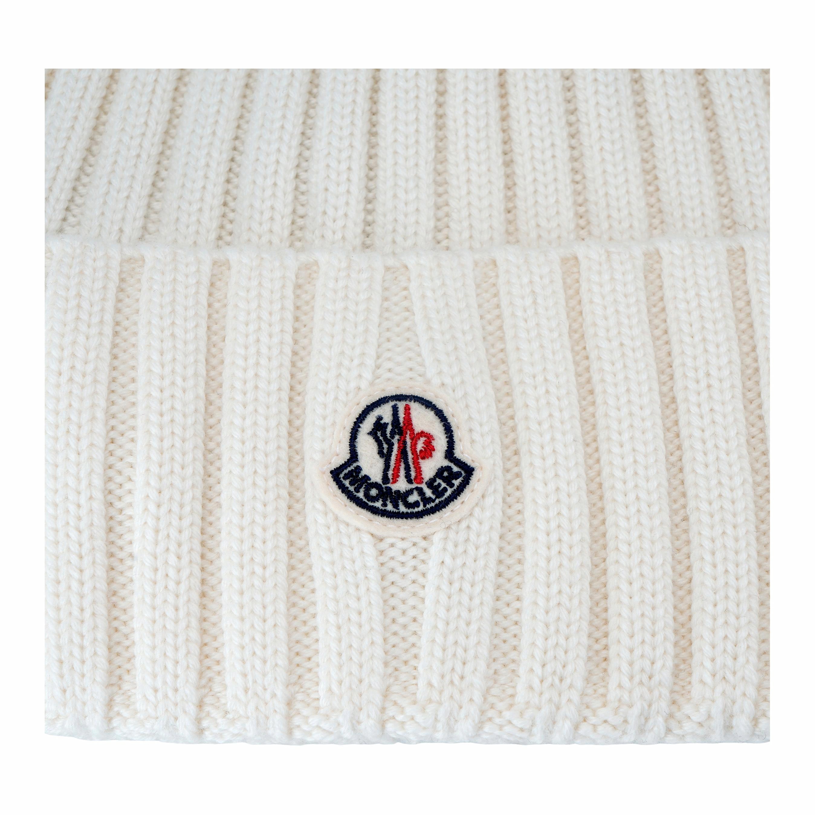 Шапка Moncler (белая) — фото 5