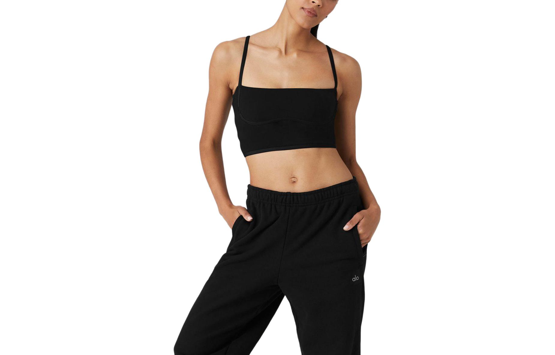 alo yoga JISOO