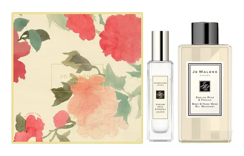 Perfumed gift box, perfume, set, eau de cologne contains rose, Great Britain, 30 ml, 100 ml