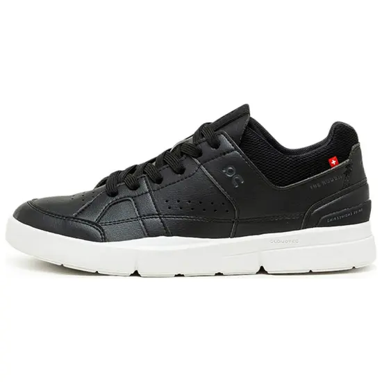 On The Roger Clubhouse Skateboard Shoes Women's Low Top Black/White