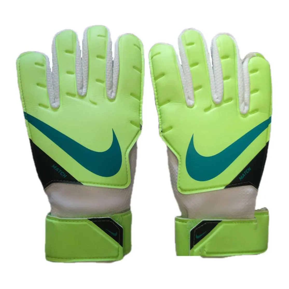 Nike Sports Gloves Unisex Green