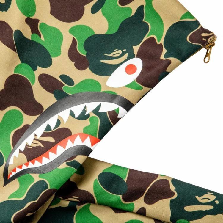 Мужская куртка adidas x BAPE SB Shark Hoodie (/ зеленый камуфляж) — фото 4