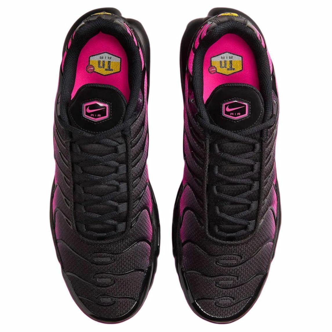 Nike Air Max Plus “Black Pink”