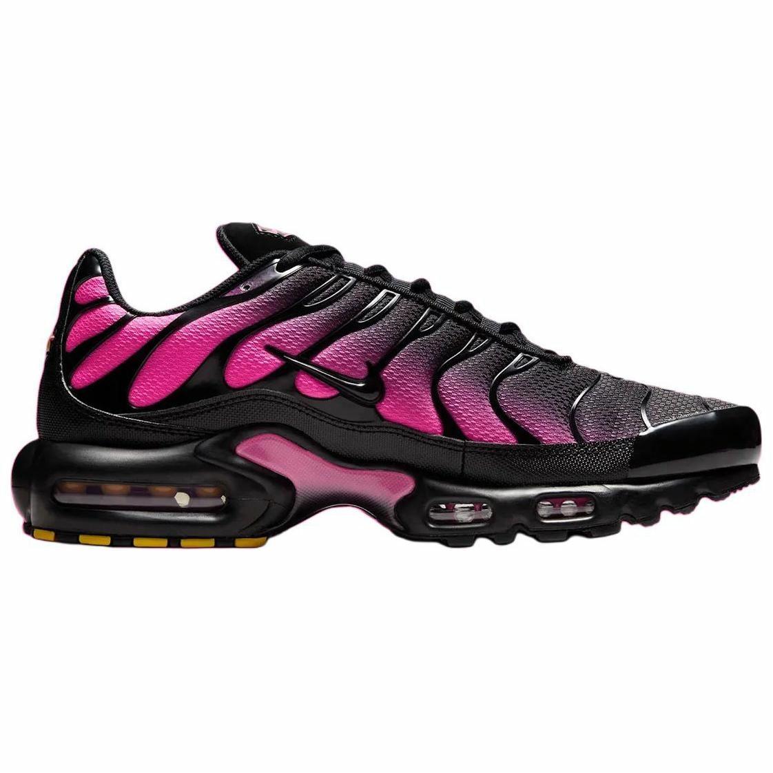 Nike Air Max Plus “Black Pink”
