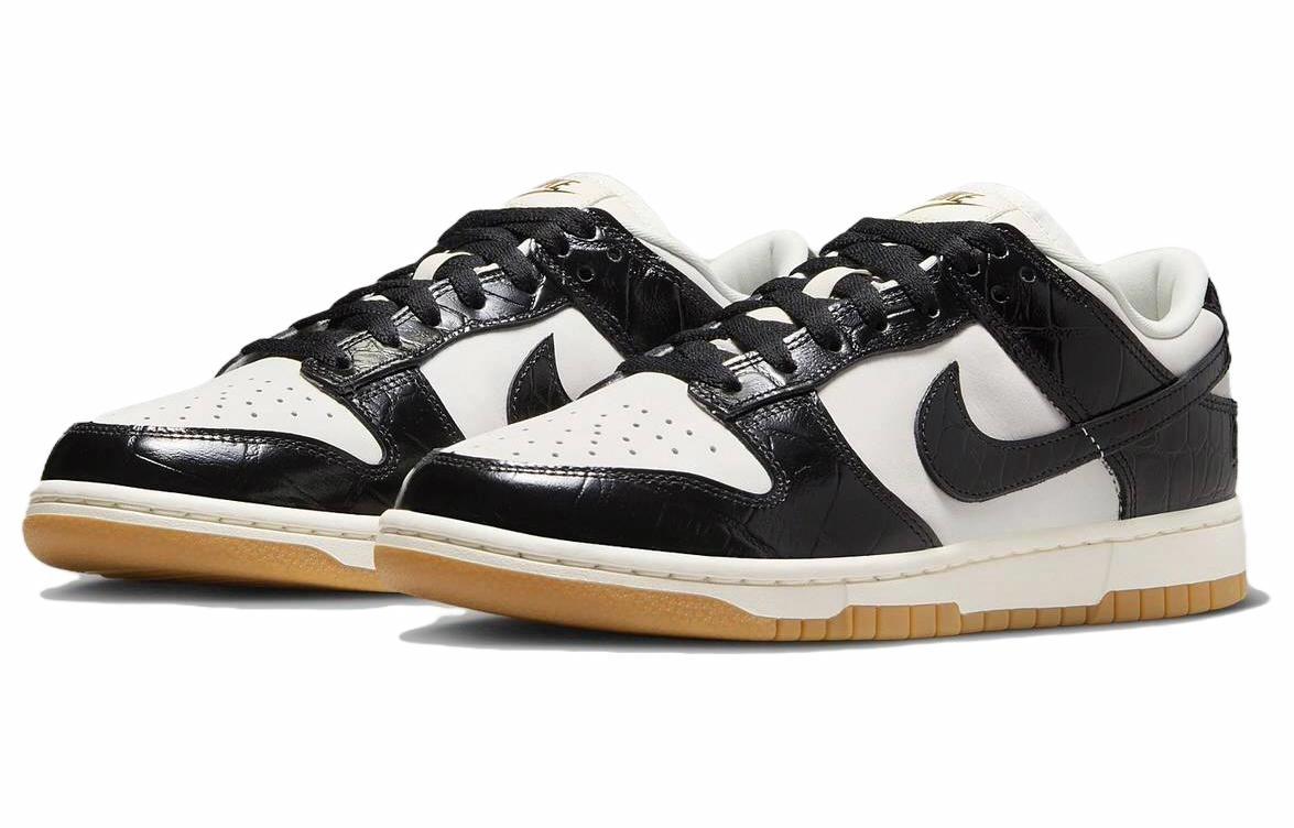 Nike Dunk LX