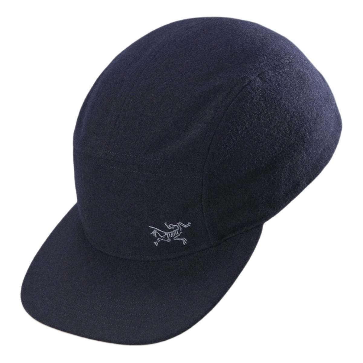 Кепка Arcteryx с логотипом (темно-синяя)