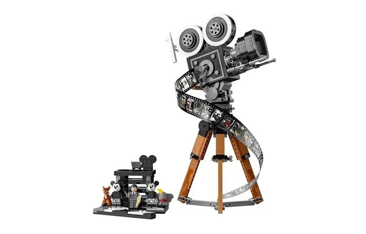 LEGO LEGO Disney Series Classic Projector Walt Building Bricks 811pcs 43230