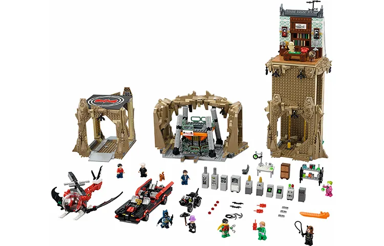 LEGO LEGO Superhero Series Batman Classic TV Batcave Bricks 2001-5000pcs 76052