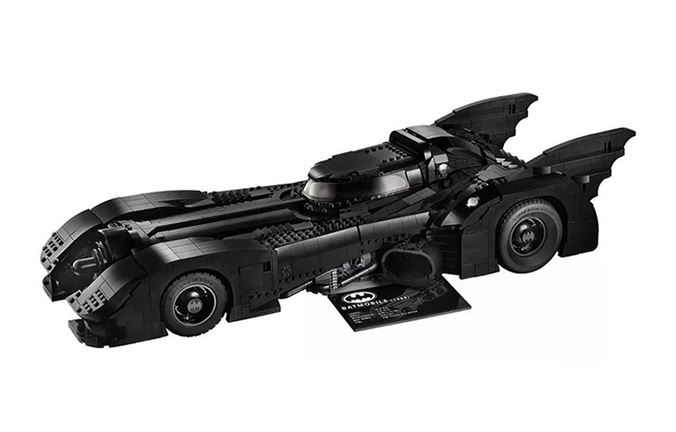 LEGO LEGO Super Hero Series DC 1989 Classic Batmobile Bricks 301-600pcs 76139