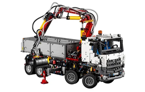 LEGO LEGO Technic Set Mercedes-Benz Truck Bricks 2793pcs 42043