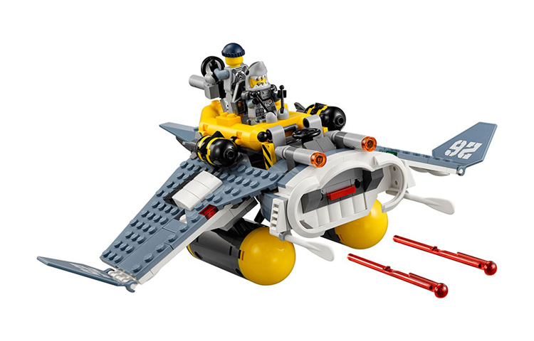 Конструктор LEGO Ниндзяго Бомбардировщик Большая летучая рыба (разноцветный)