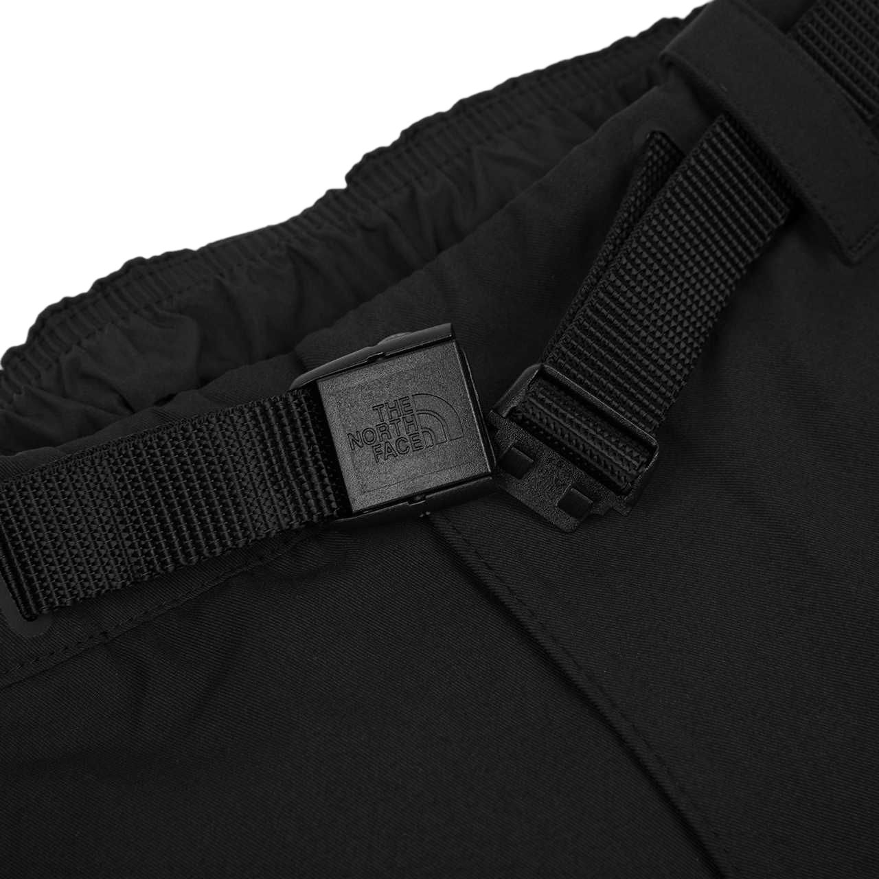 THE NORTH FACE Sports Pants Men’s Black Moderate