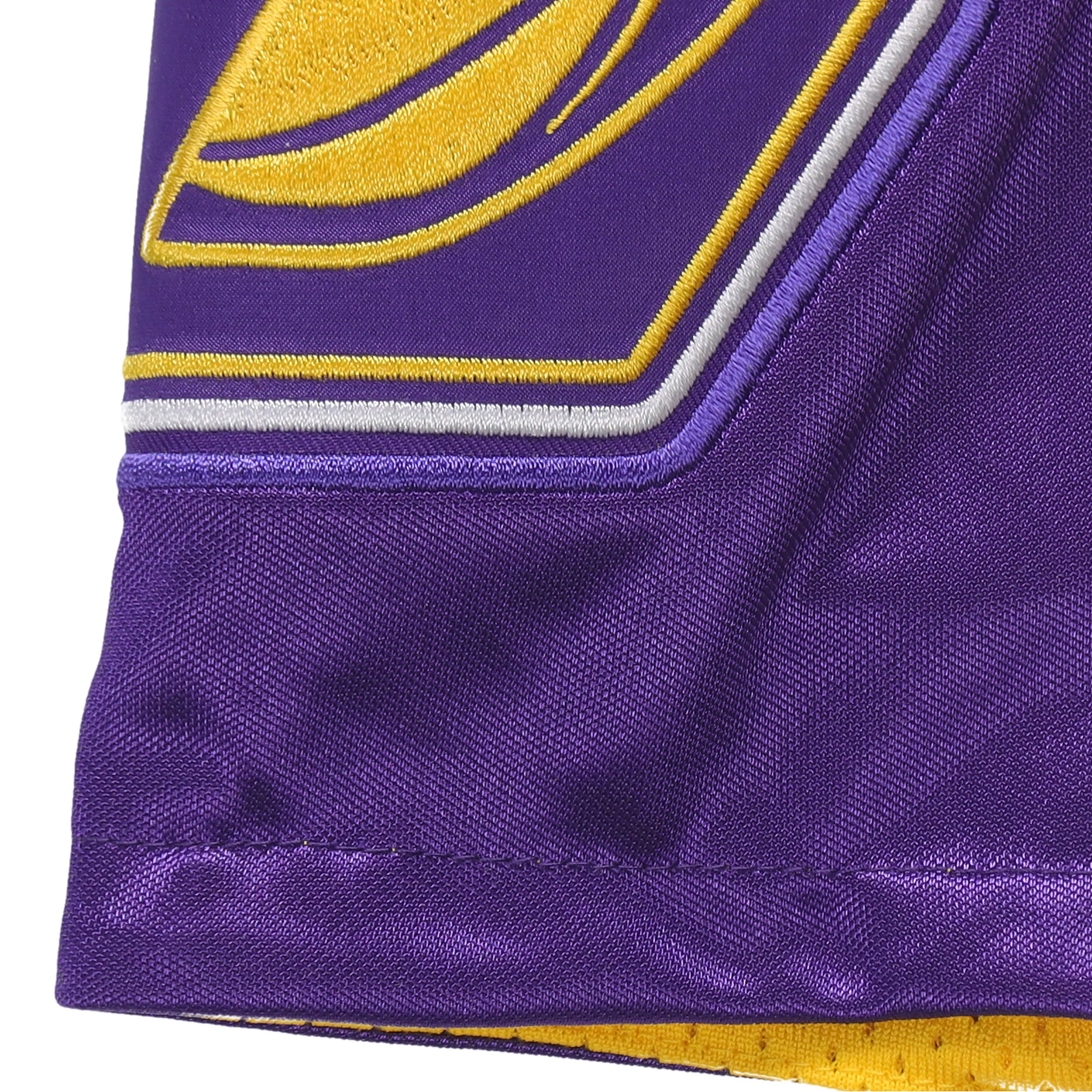 Nike Basketball Shorts Men’s Yellow