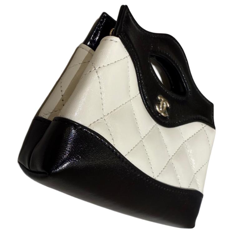 Женская сумка Chanel Flap Bag (черно-белая) — фото 4