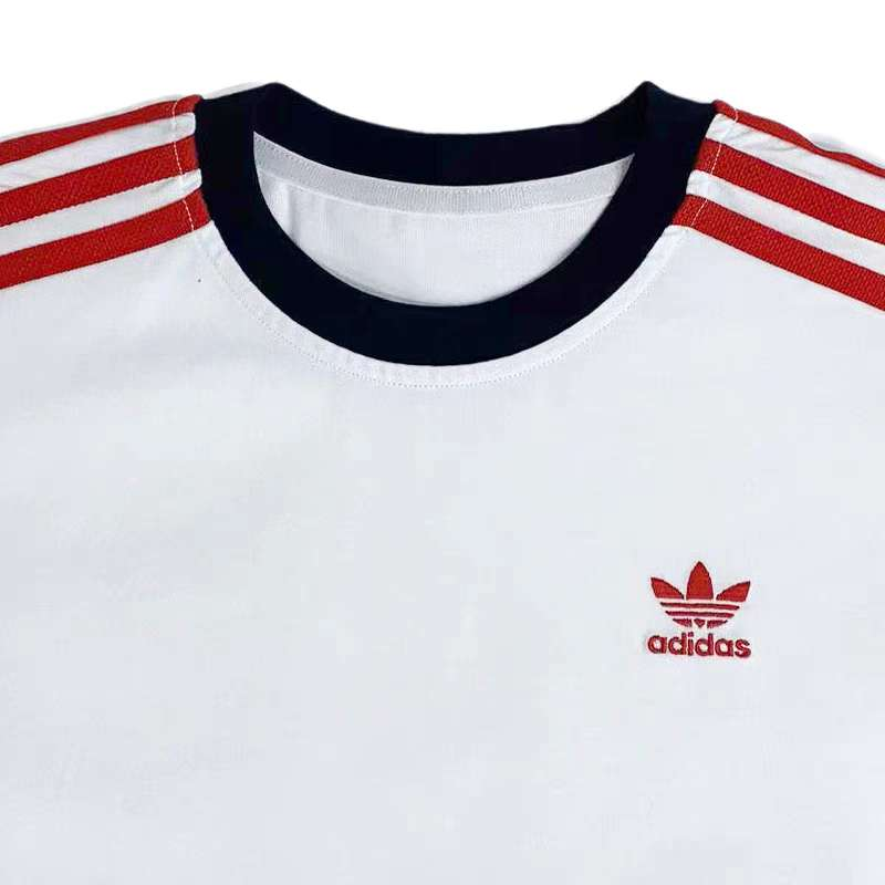 Футболка adidas originalsT (белая) — фото 3