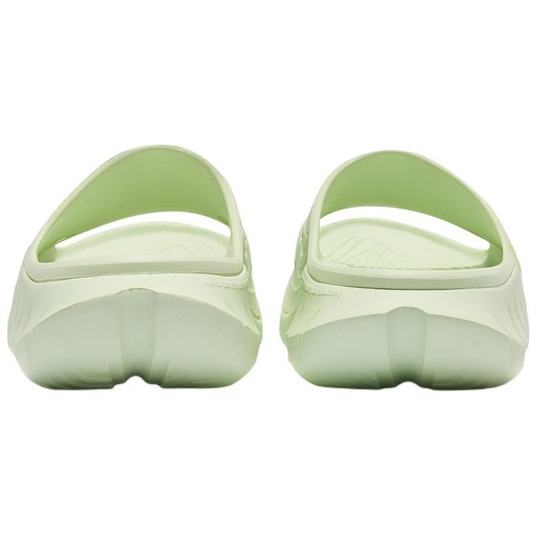 Saucony Cradle 2 Quiet Slip Resistant Quiet Slip Resistant Slide Slippers Unisex Light Green
