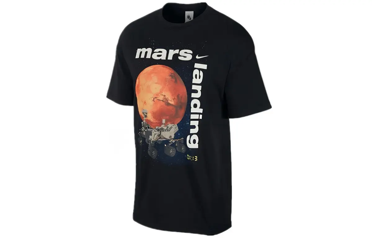 Nike T-Shirts Men's Crew Neck Moderate Straight Fit