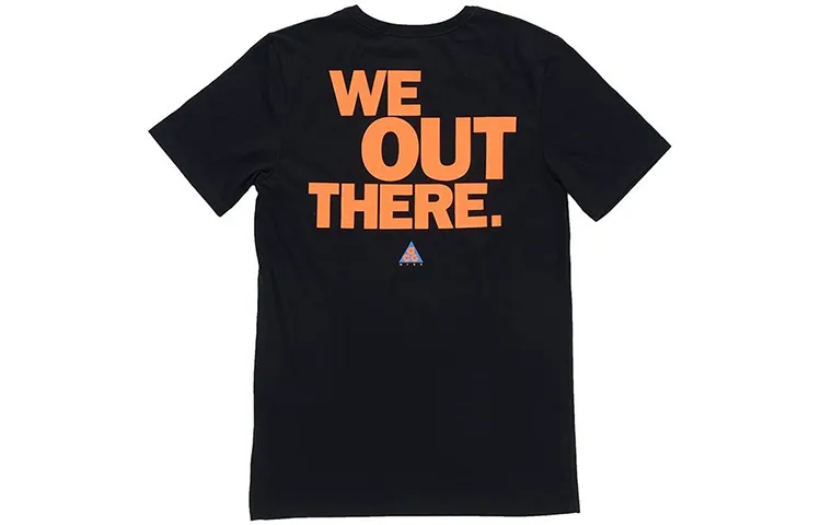Nike ACG T-Shirts Men's Crew Neck Moderate Straight Fit