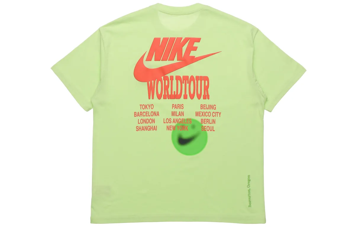 Nike T-Shirts Men's Green Crew Neck Moderate Straight Fit