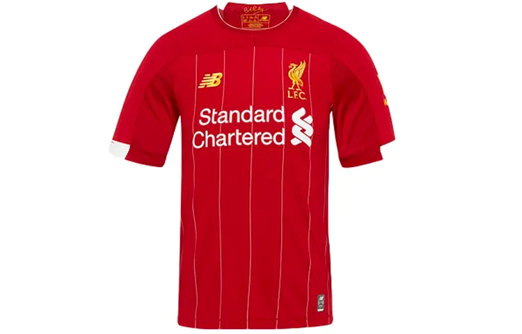 New Balance LFC T-Shirts Men's Red Crew Neck Moderate