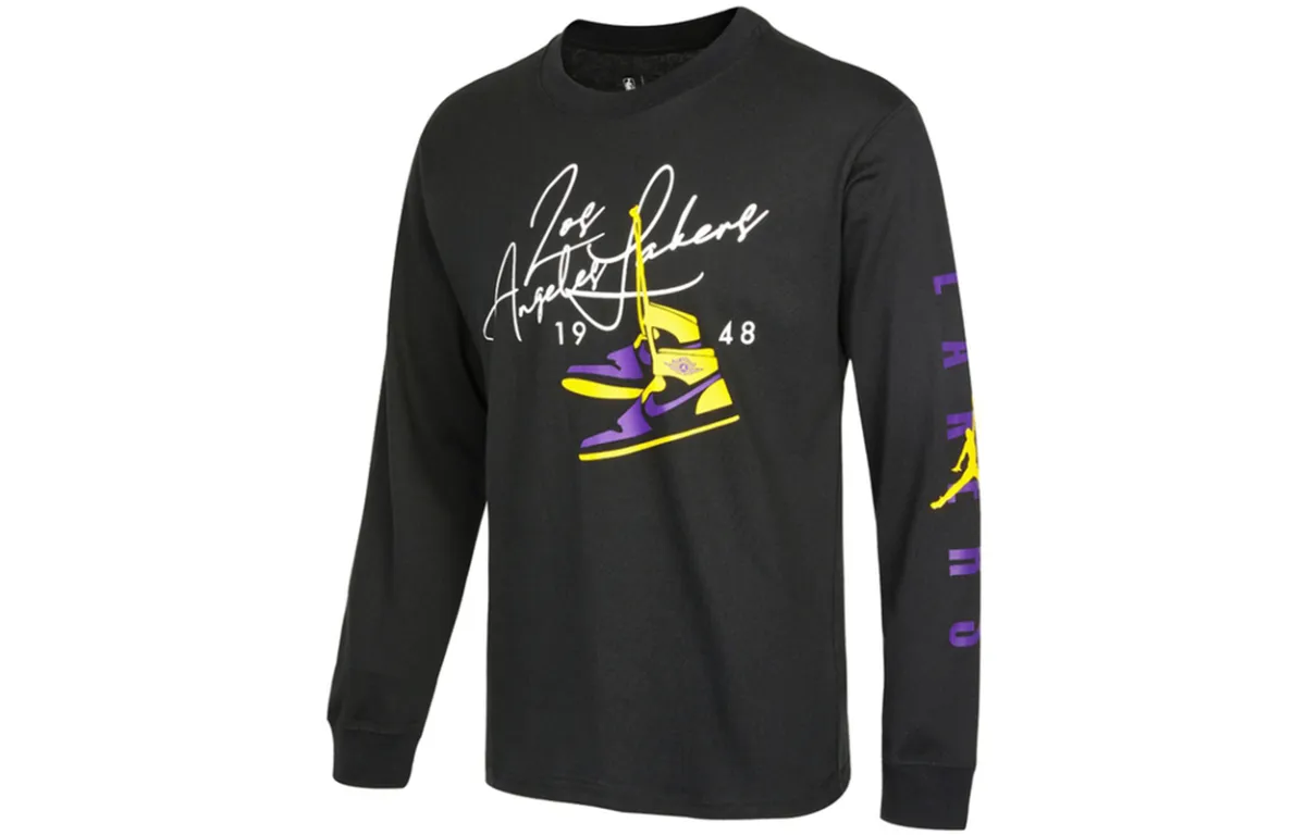 Nike T-Shirts Men's Black Crew Neck Moderate Straight Fit