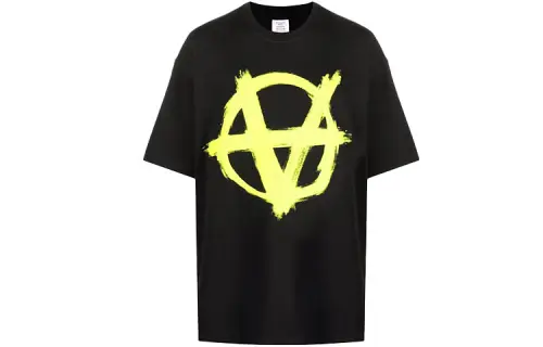 Vetements T Shirts Unisex Black Crew Neck Moderate Straight Fit