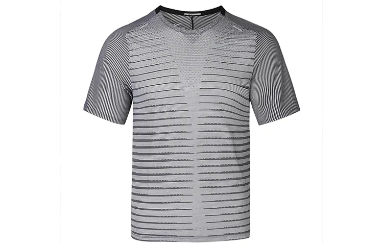 Nike T-Shirts Men's Black White Crew Neck Moderate Straight Fit