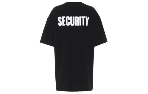 Vetements T Shirts Unisex Black Crew Neck Moderate Straight Fit